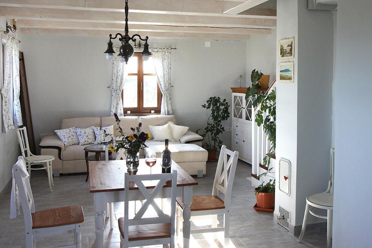 Casa Beata Villa Lesencetomaj Eksteriør bilde