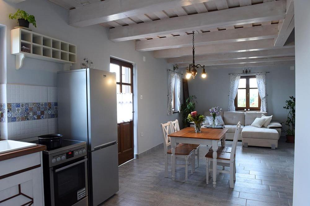 Casa Beata Villa Lesencetomaj Eksteriør bilde